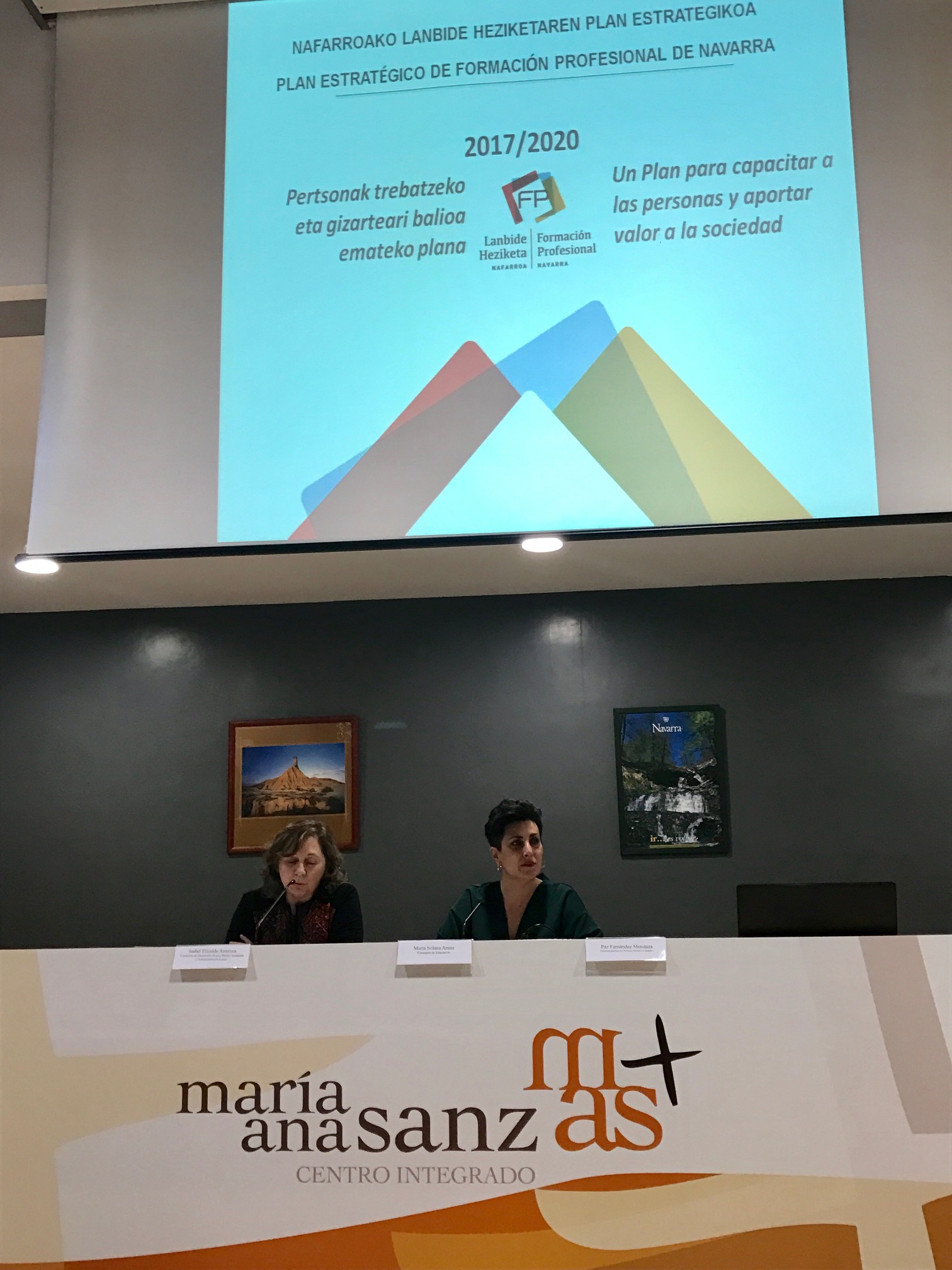 Las consejeras Solana y Elizalde presentan la propuesta del Plan de Formación Profesional para la comarca de Pamplona